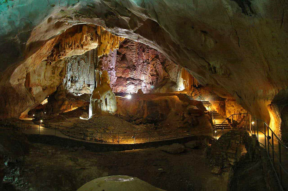 Jaskinia Emine-Bair-Chosar